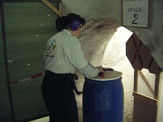Waffe aufnehmen